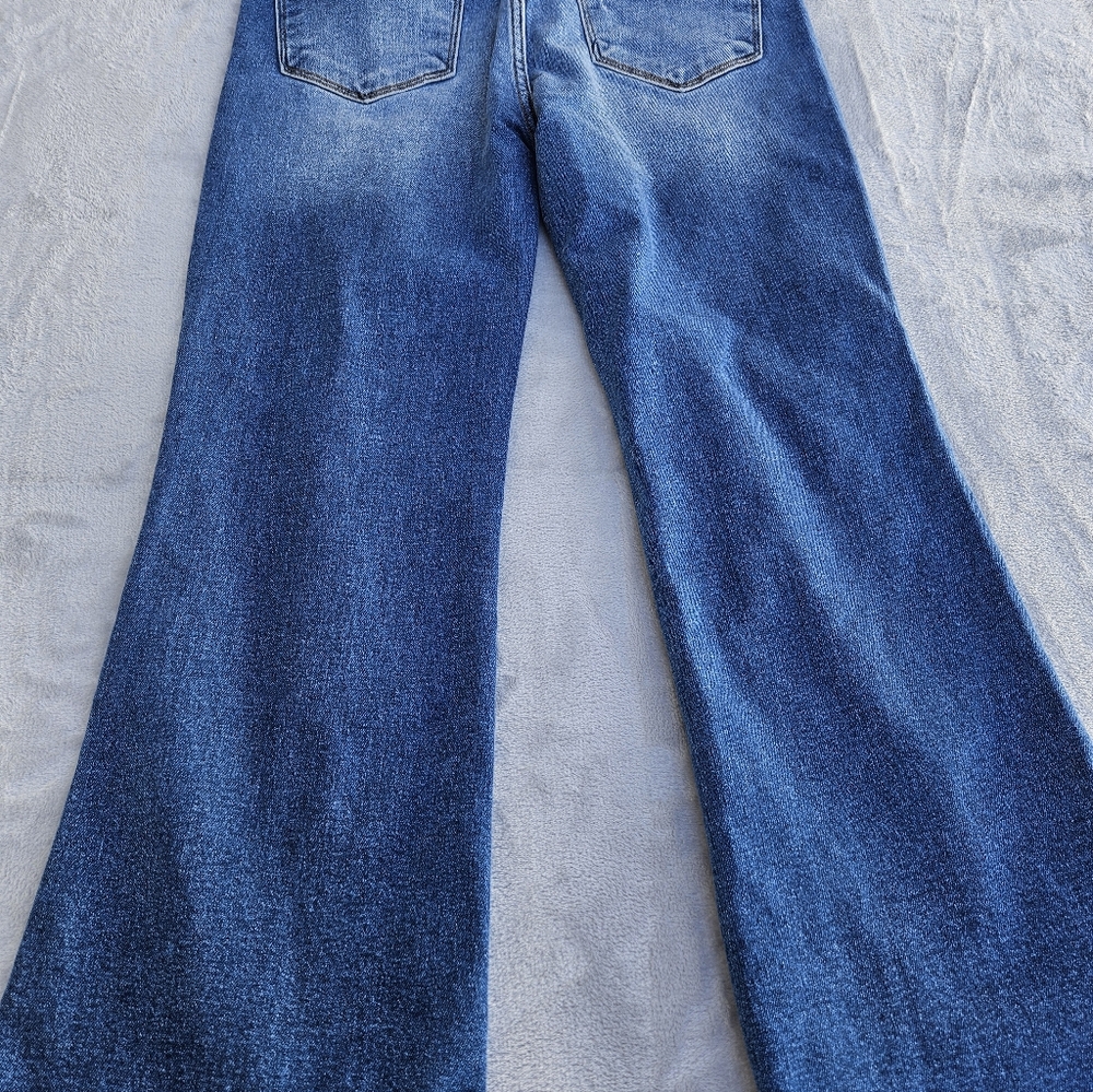 Risen High Rise Flare Cropped Button Fly Medium Wash 5 Pocket Jeans 9/29 - Picture 4 of 14